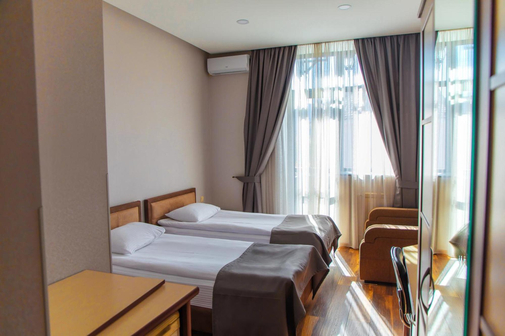 Irmeni Hotel Tbilisi Exterior photo